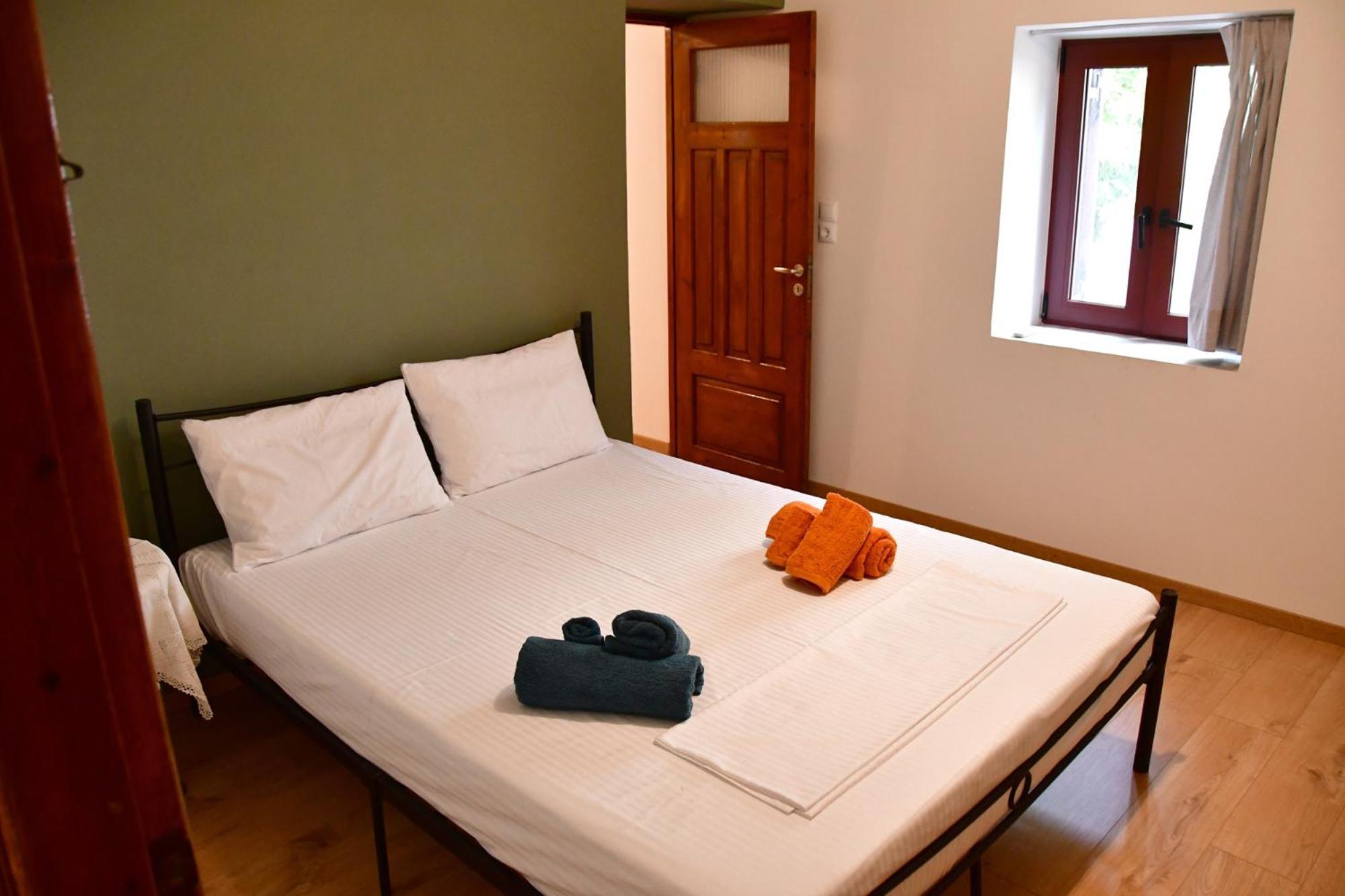 Apartmán Αρχοντικό Σπίτι Στην Αίγινα Exteriér fotografie